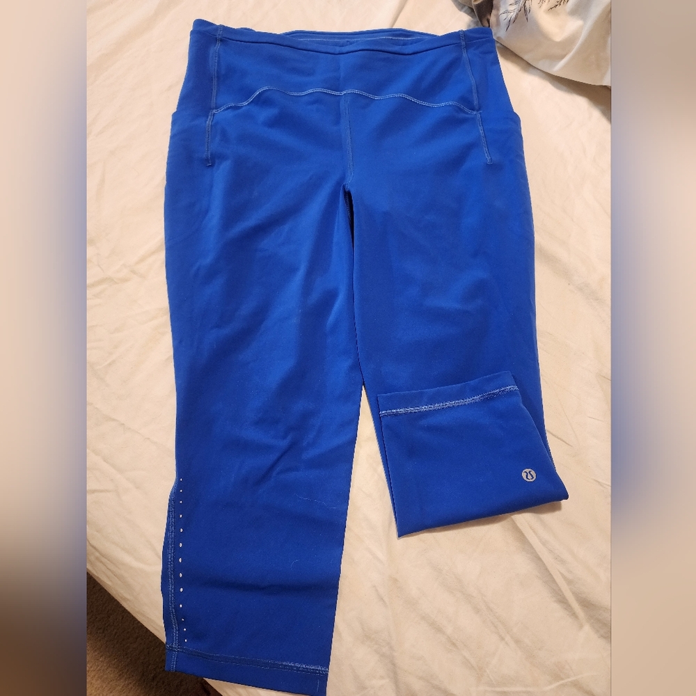 Lululemon 21" Cropped Legging